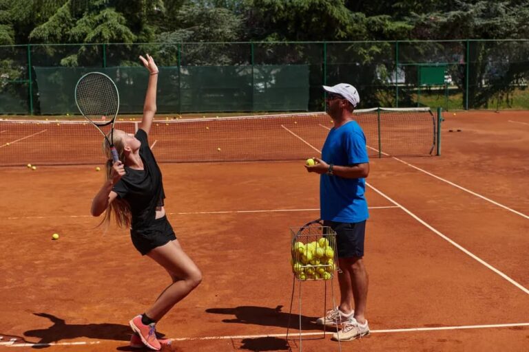Tennis coaching